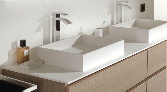 Balmani Stretto enkel of dubbel wastafelblad matte Solid Surface 150 x 55 cm