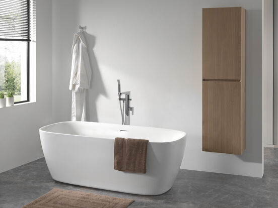 Luca Varess Plutonia baignoire îlot ovale 170 x 80 cm acrylique blanc mat
