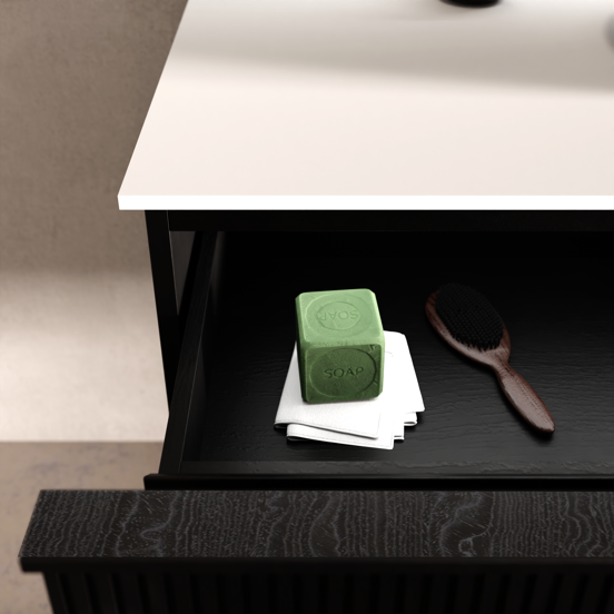 Balmani Forma hängendes Möbelstück Set: 120 x 55 cm, Schwarze Eiche, mit Tablo Arcato Einzelwaschtisch für 2 Armaturenlöcher, Solid Surface, Weiß matt, Vertikale symmetrische gerade Rippe