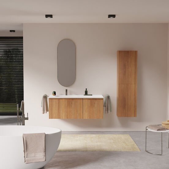 Balmani Forma zwevend badkamermeubel 120 x 55 cm teak met Tablo Oval enkele wastafel voor 2 kraangaten in solid surface mat wit, Verticale symmetrische rechte ribbel