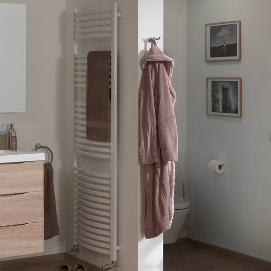 Vipera Kanza Rx sèche-serviettes simple 50 x 180 cm chauffage électrique blanc brillant raccordement latéral 781W, résistance incluse
