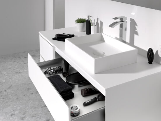Balmani Stretto tablette simple ou double mat Solid Surface 135 x 55 cm