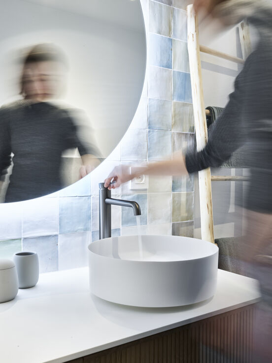 Balmani Giro rond badkamerspiegel Ø 110 cm met spiegelverlichting en anti-damp