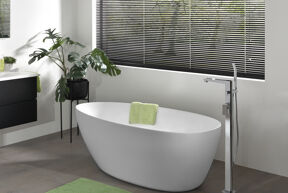 Luca Varess Uovia Ovale Freistehende Badewanne: 170 x 85 cm, Acryl, Weiß glänzend