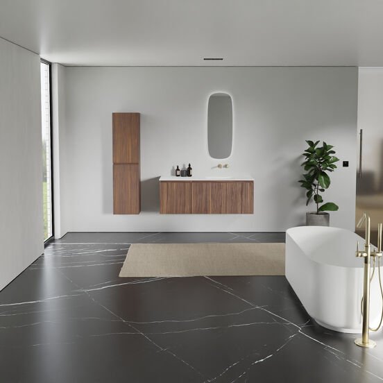 Balmani Sfera hängendes Möbelstück Set: 135 x 55 cm, Amerikanischer Nussbaum, mit Tablo Arcato Waschtisch rechts, Solid Surface Weiß matt