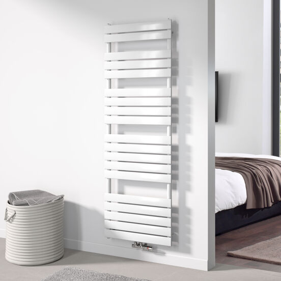 Vipera Vulcan enkele handdoekradiator 60 x 180 cm elektrische verwarming hoogglans wit zij- en middenaansluiting 1.320W, weerstand inbegrepen