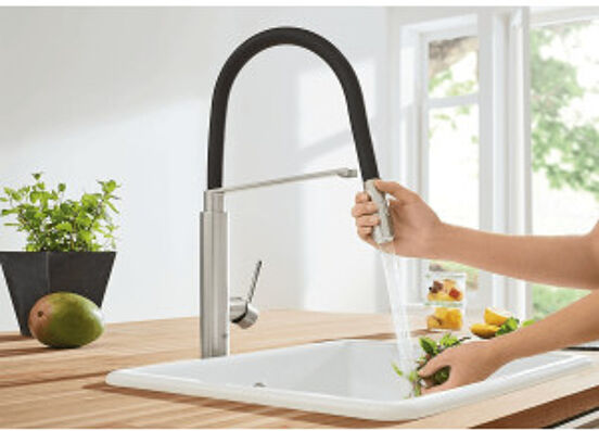 Grohe Concetto Küchenarmatur mit ausziehbarer Handbrause, Supersteel