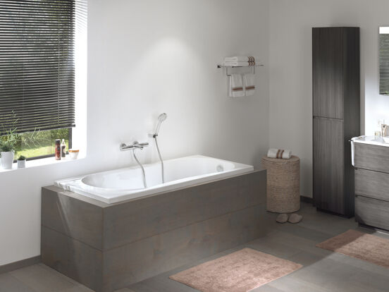Luca Varess Trasime baignoire encastrable simple 170 x 80 cm acrylique blanc brillant