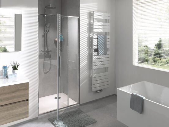 Luca Varess Morano porte pivotante 120 x 190 cm verre transparent profil chrome brillant
