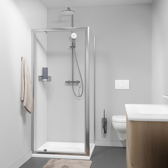 Linie Cadiz Eckdusche Drehtür mit fixierter Seitenwand, 90 x 80 cm, Klarglas, gebürstet Chrom Profil