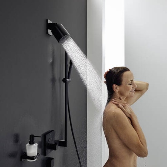 Hansgrohe Pulsify 105 Hoofddouche rond  met wand douchearm mat zwart