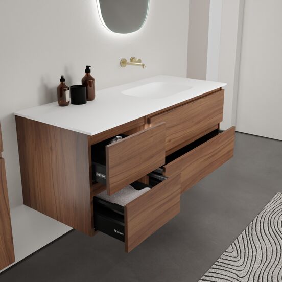 Balmani Lucida meuble salle de bains suspendu 135 x 55 cm noyer américain avec Tablo Arcato vasque asymétrique droite en solid surface blanc mat