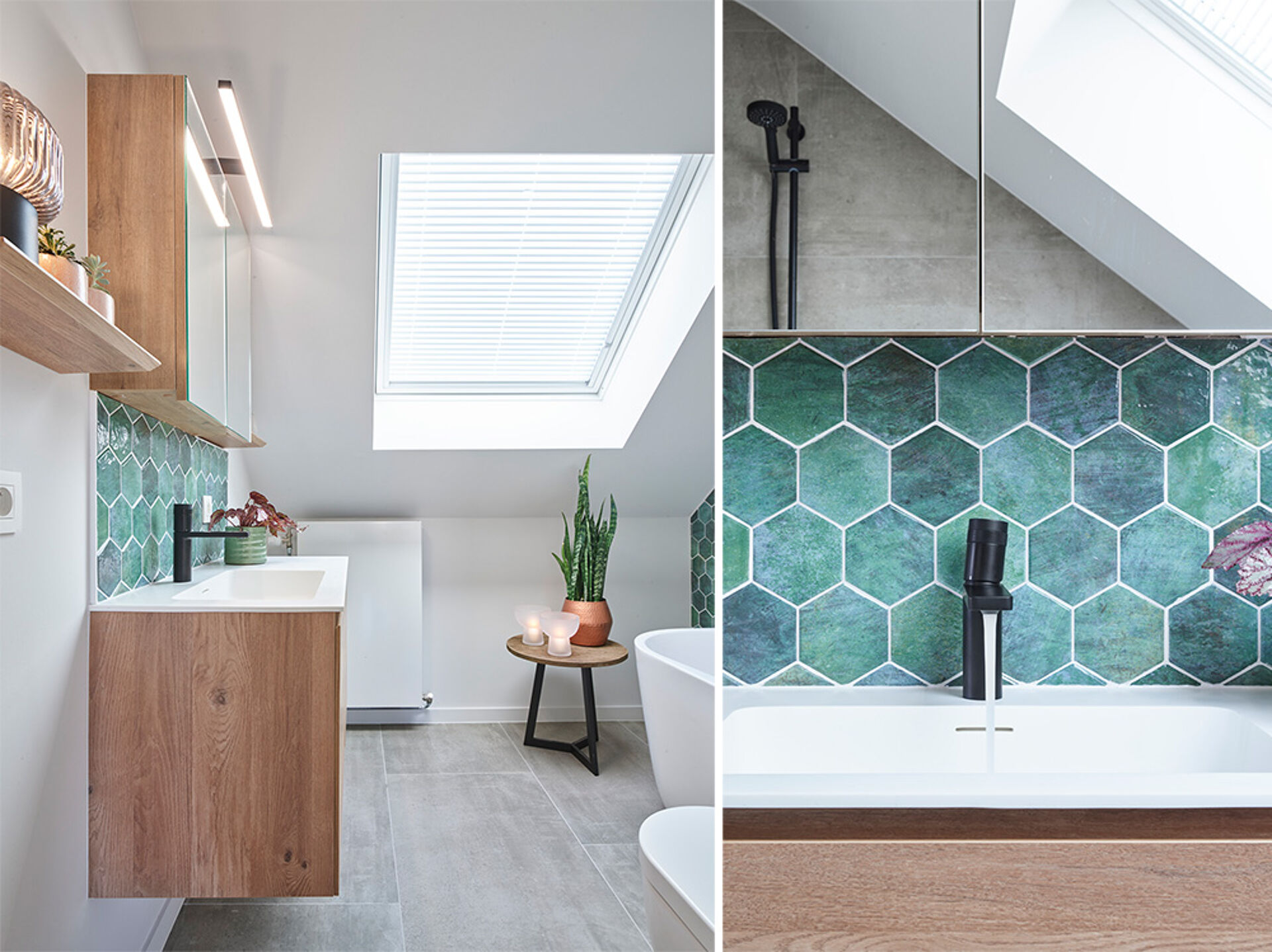 Badezimmer mit Waschtischmöbel, grüner Fliesenwand, Toilette, Badewanne und Pflanzen unter einem Dachfenster.